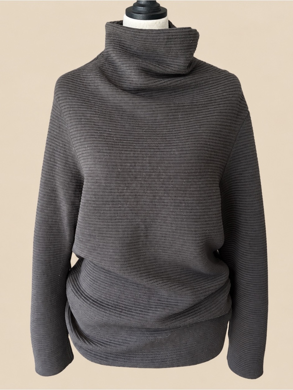 Quiet Luxury Minimalist Annette Gortz Fine Merino Turtleneck S